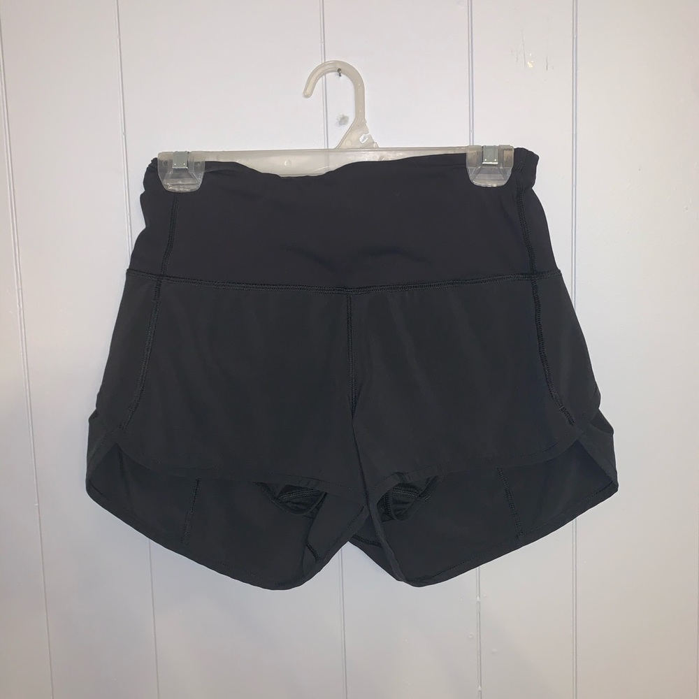 Lululemon High Rise Speed Up Short size 6 Black